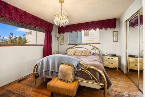 5919 19th Avenue S Seattle WA 98108