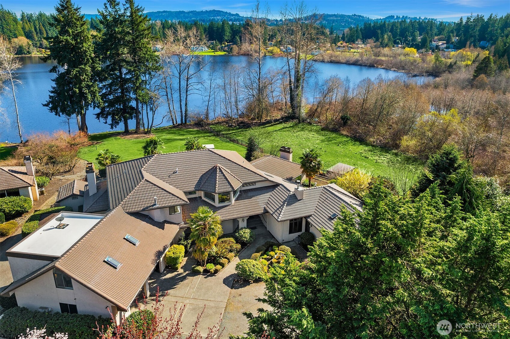 15805 SE 16th Street Bellevue WA 98008