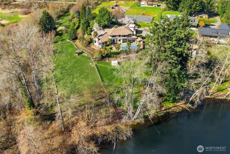 15805 SE 16th Street Bellevue WA 98008