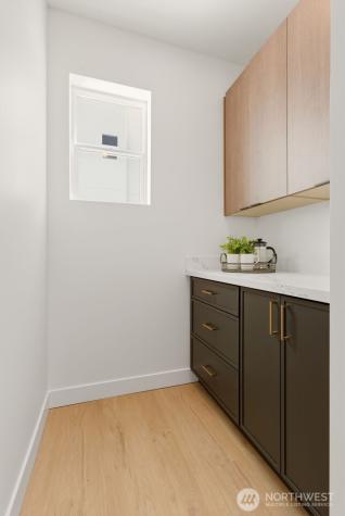 4113 Chilberg Avenue SW Seattle WA 98116