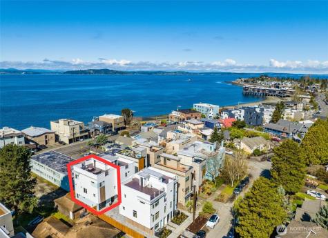 4113 Chilberg Avenue SW Seattle WA 98116