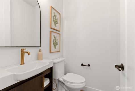 4113 Chilberg Avenue SW Seattle WA 98116