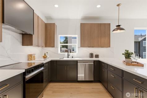 4113 Chilberg Avenue SW Seattle WA 98116