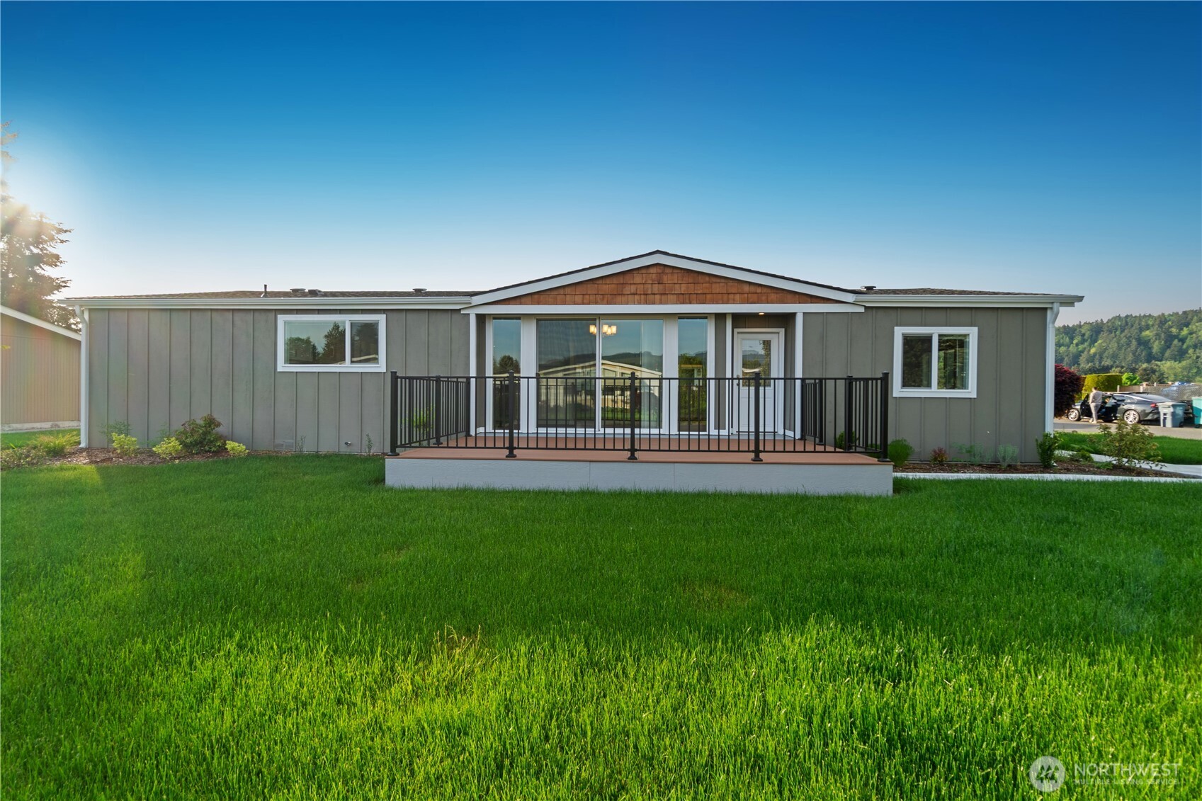 836 S Harmon Way Orting WA 98360