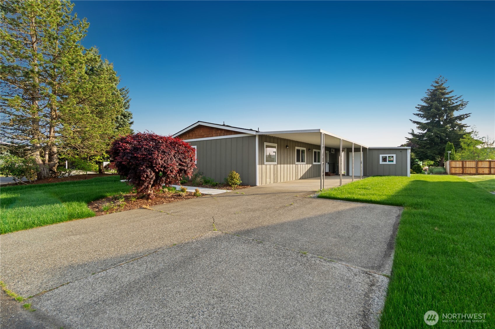 836 S Harmon Way Orting WA 98360