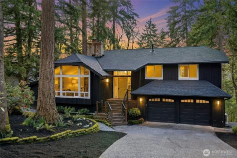 145 Mount Pilchuck Avenue SW Issaquah WA 98027