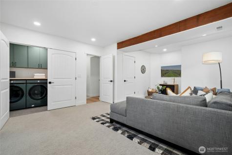 145 Mount Pilchuck Avenue SW Issaquah WA 98027