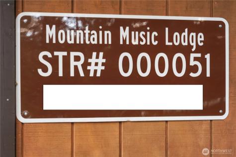 2263 Pine Tree Road Leavenworth WA 98826