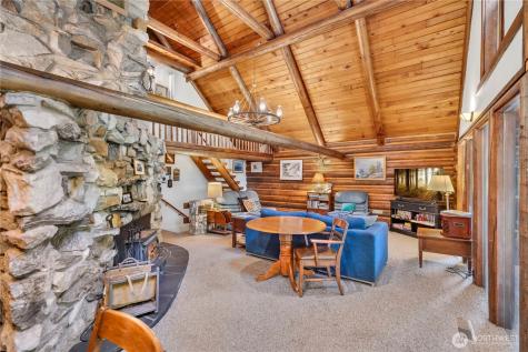 2263 Pine Tree Road Leavenworth WA 98826