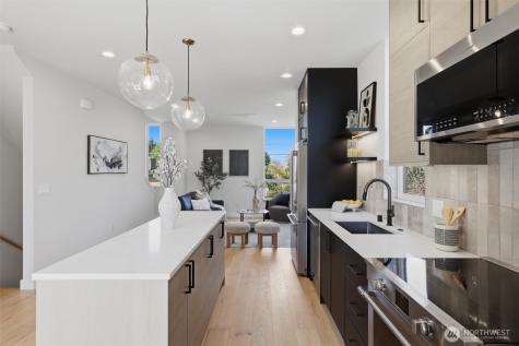 4233 S Bradford Street Seattle WA 98118