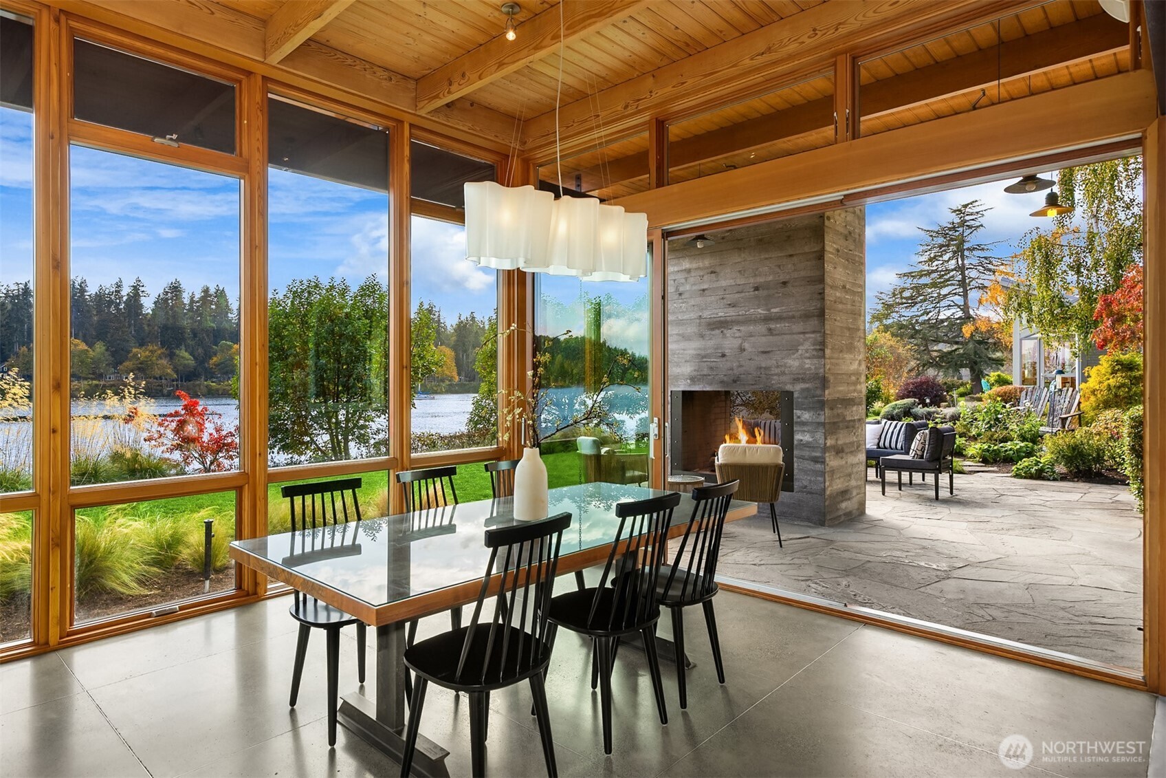10403 NE Seaborn Road Bainbridge Island WA 98110