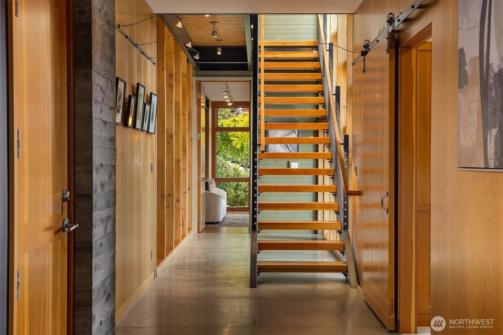 10403 NE Seaborn Road Bainbridge Island WA 98110