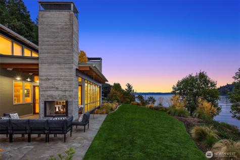 10403 Seaborn Bainbridge Island WA 98110