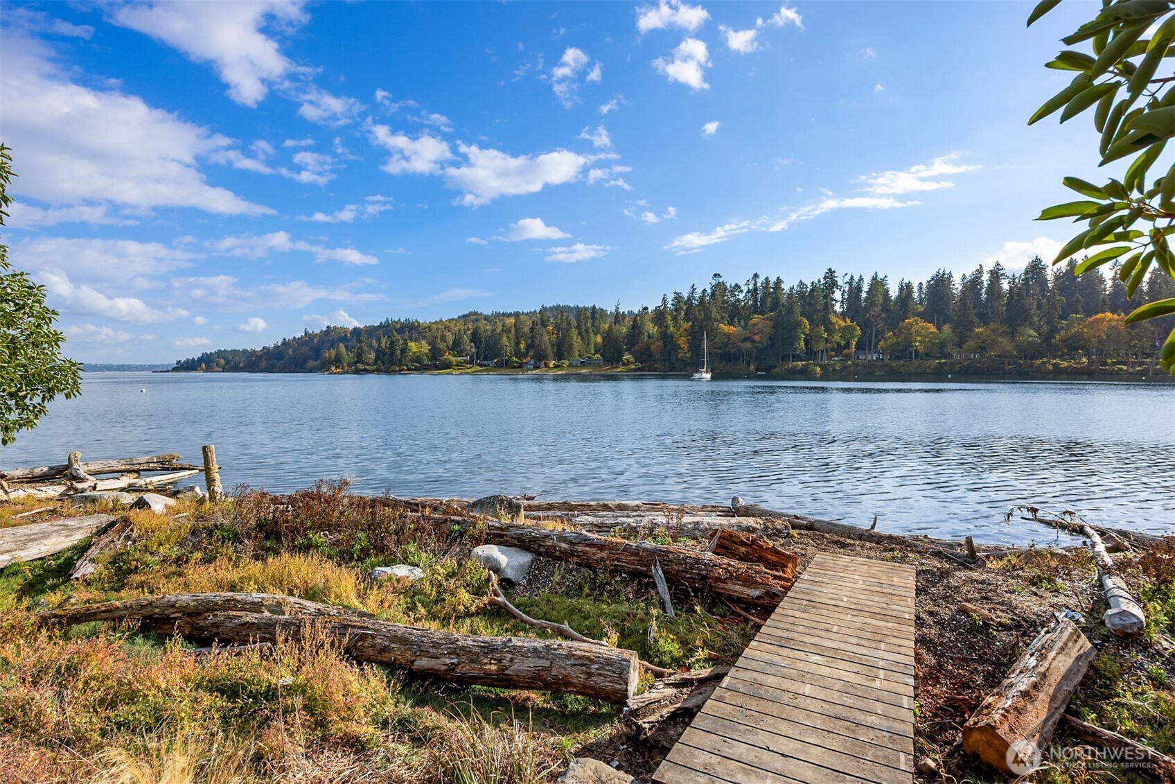 10403 NE Seaborn Road Bainbridge Island WA 98110
