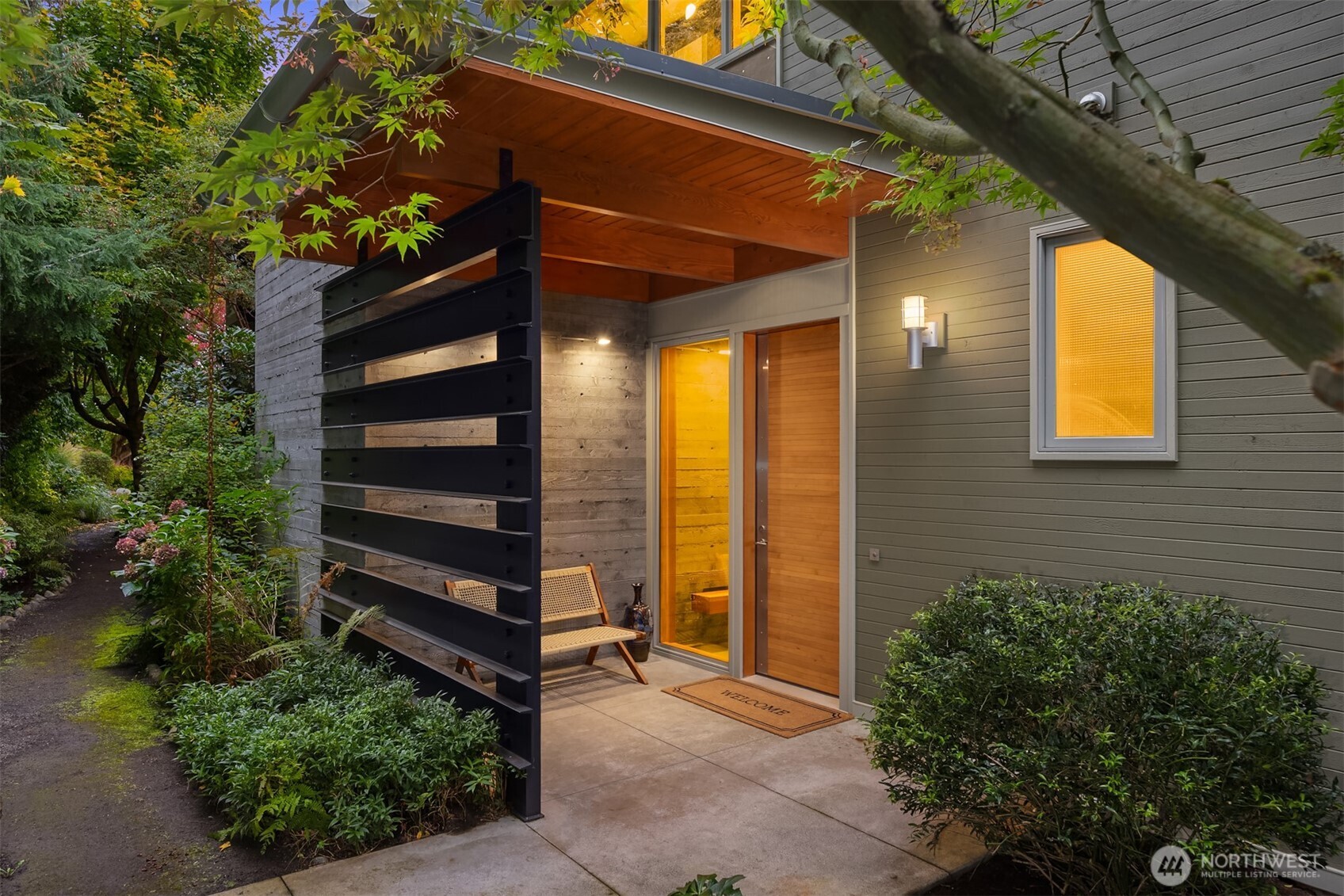 10403 NE Seaborn Road Bainbridge Island WA 98110