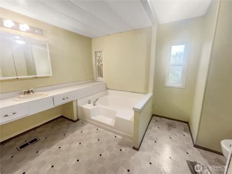 9312 13th Place SE Lake Stevens WA 98258