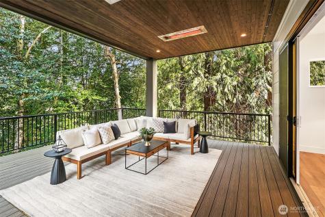 10620 NE 28th Place Bellevue WA 98004