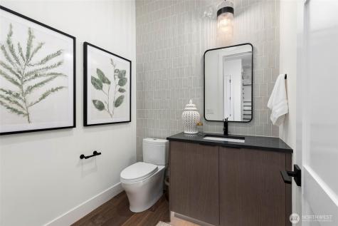 10620 NE 28th Place Bellevue WA 98004