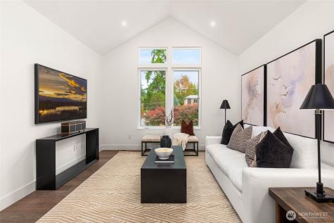 10620 NE 28th Place Bellevue WA 98004