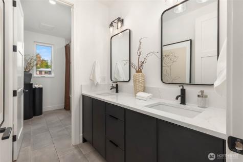 10620 NE 28th Place Bellevue WA 98004