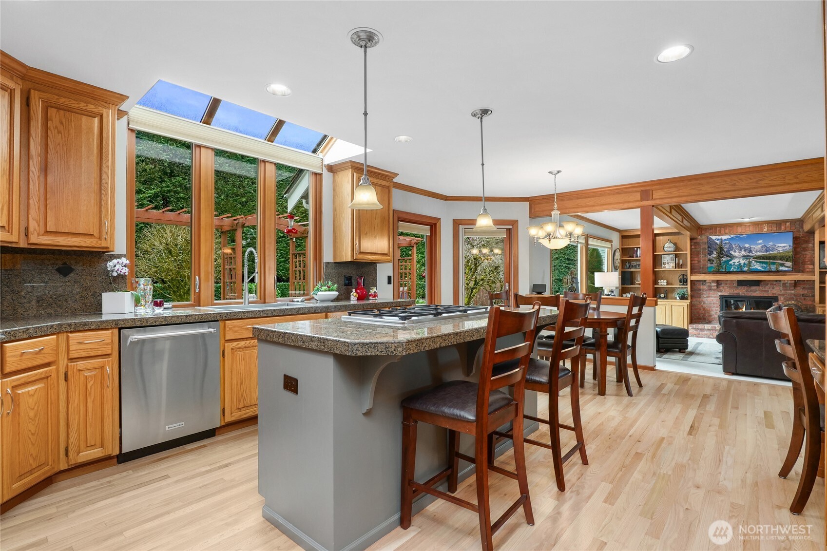 22519 SE 46th Place Sammamish WA 98075