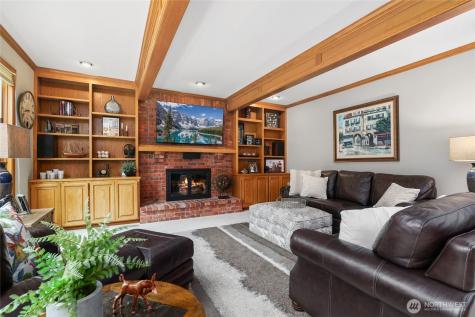 22519 SE 46th Place Redmond WA 98075