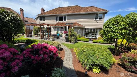 22519 SE 46th Place Redmond WA 98075