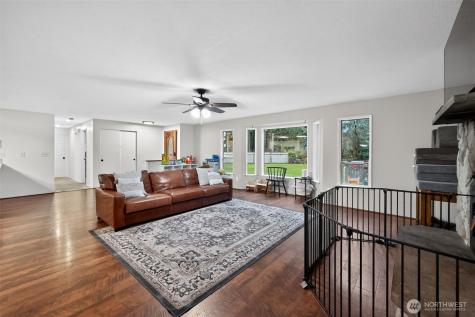 2270 Wellman Place Oak Harbor WA 98277