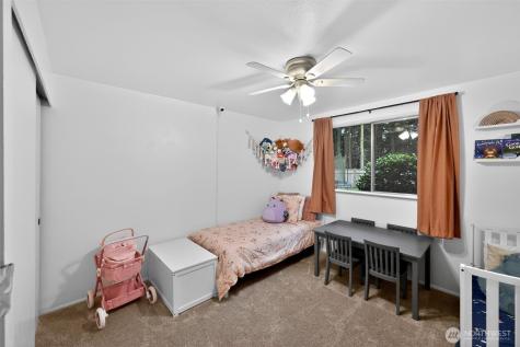 2270 Wellman Place Oak Harbor WA 98277