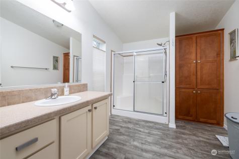 2725 E Fir Mount Vernon WA 98273