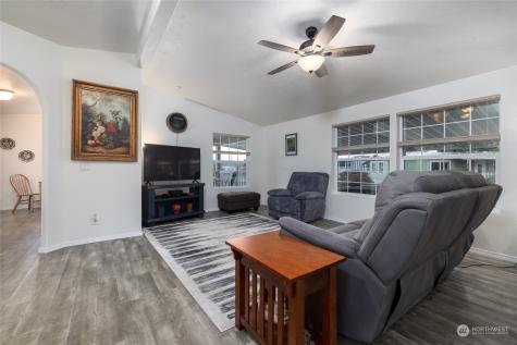 2725 E Fir Mount Vernon WA 98273
