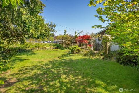 213 Alder Street Everett WA 98203