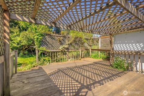 213 Alder Street Everett WA 98203
