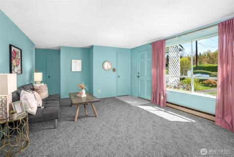 213 Alder Street Everett WA 98203