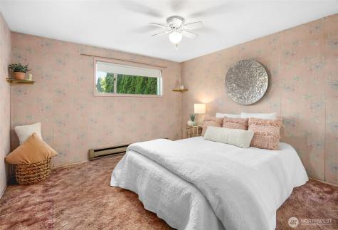 213 Alder Street Everett WA 98203