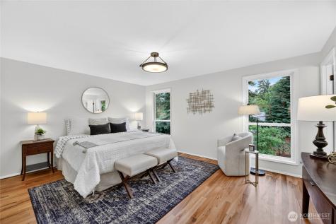 7511 43rd Avenue NE Seattle WA 98115