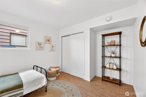 7511 43rd Avenue NE Seattle WA 98115