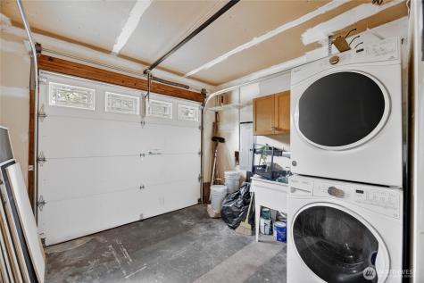 7511 43rd Avenue NE Seattle WA 98115
