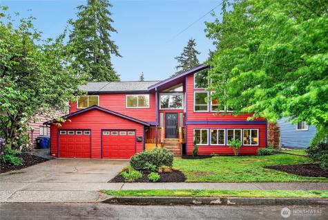7511 43rd Avenue NE Seattle WA 98115
