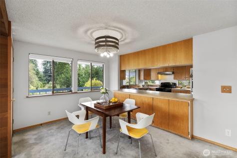 5046 NW Lakeness Road Poulsbo WA 98370