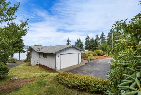 5046 NW Lakeness Road Poulsbo WA 98370