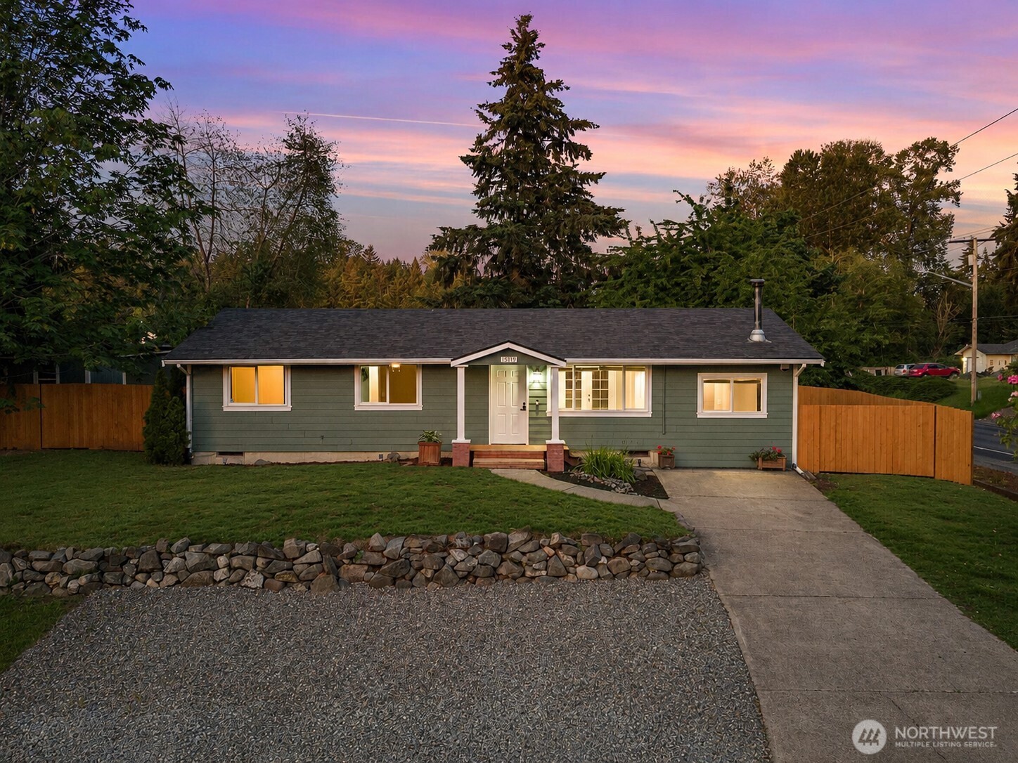 14319 127th Avenue E Puyallup WA 98374