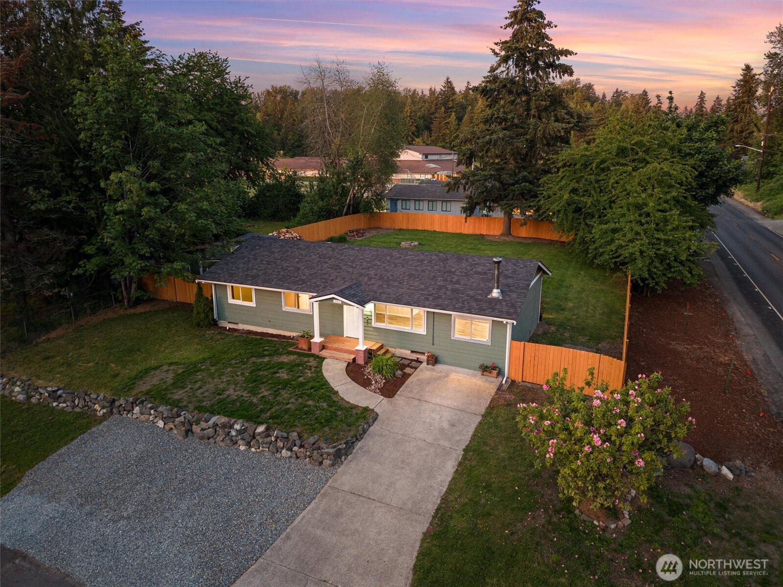 14319 127th Avenue E Puyallup WA 98374