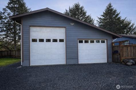 329 Sextans Avenue SW Ocean Shores WA 98569