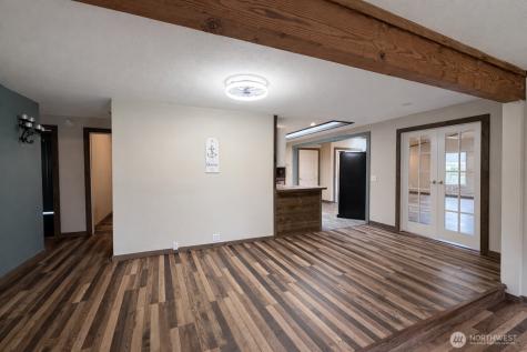 329 Sextans Avenue SW Ocean Shores WA 98569