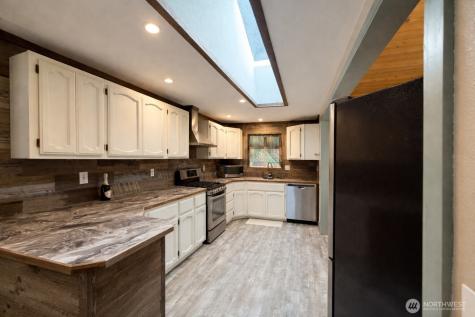 329 Sextans Avenue SW Ocean Shores WA 98569