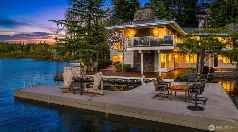 2095 Rose Point Lane Kirkland WA 98033