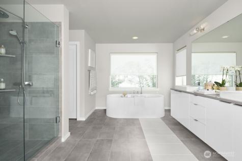 12410 NE 157th Place Woodinville WA 98072