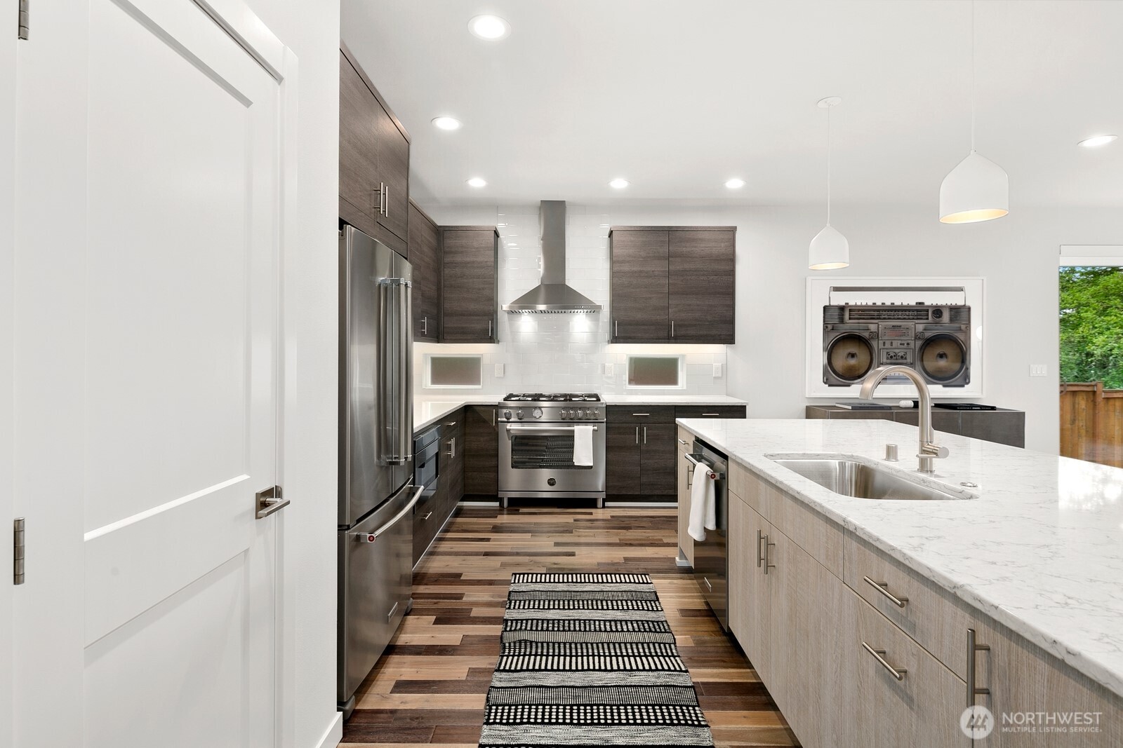 2627 SW 100th Street Seattle WA 98146