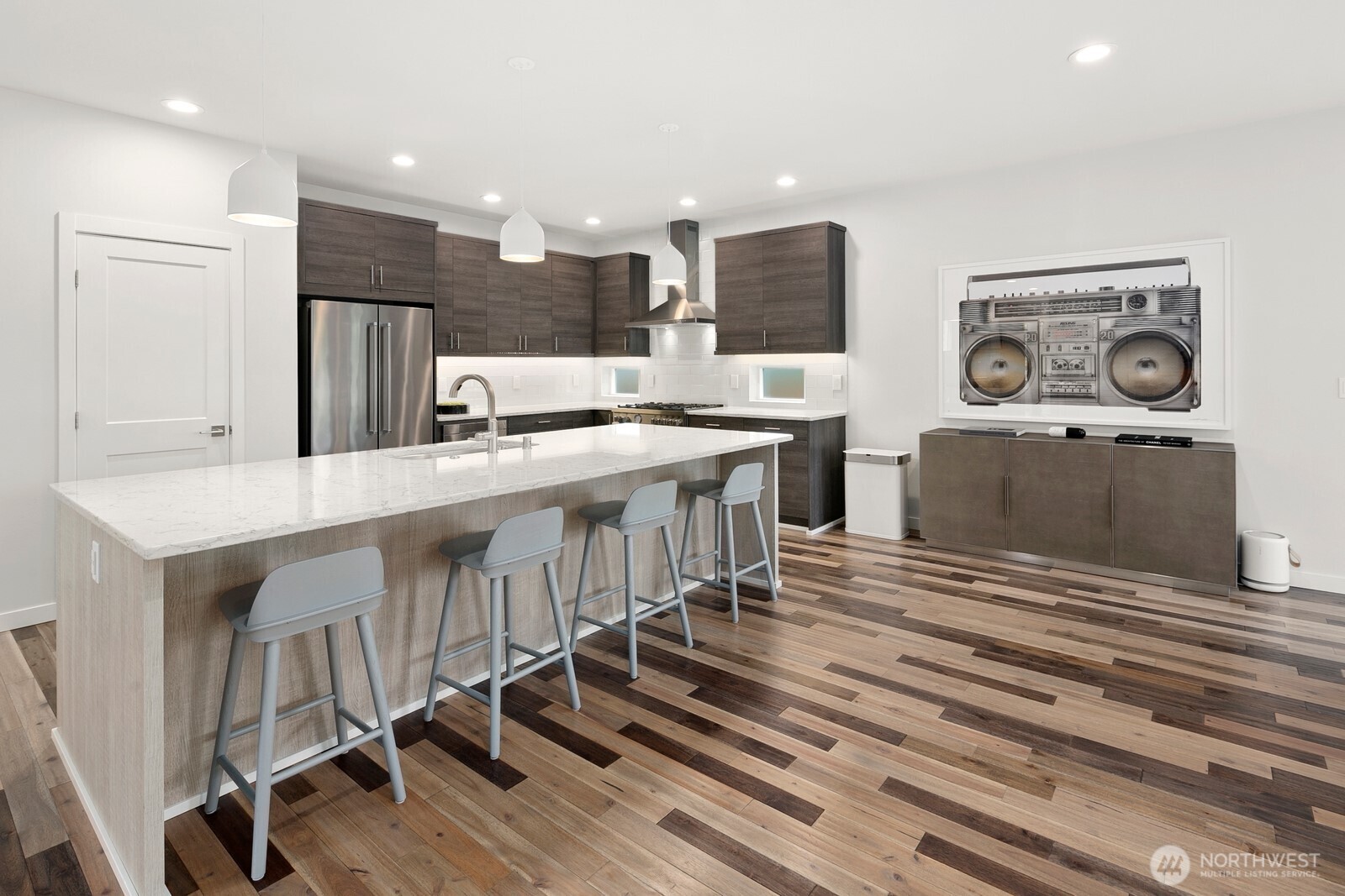 2627 SW 100th Street Seattle WA 98146